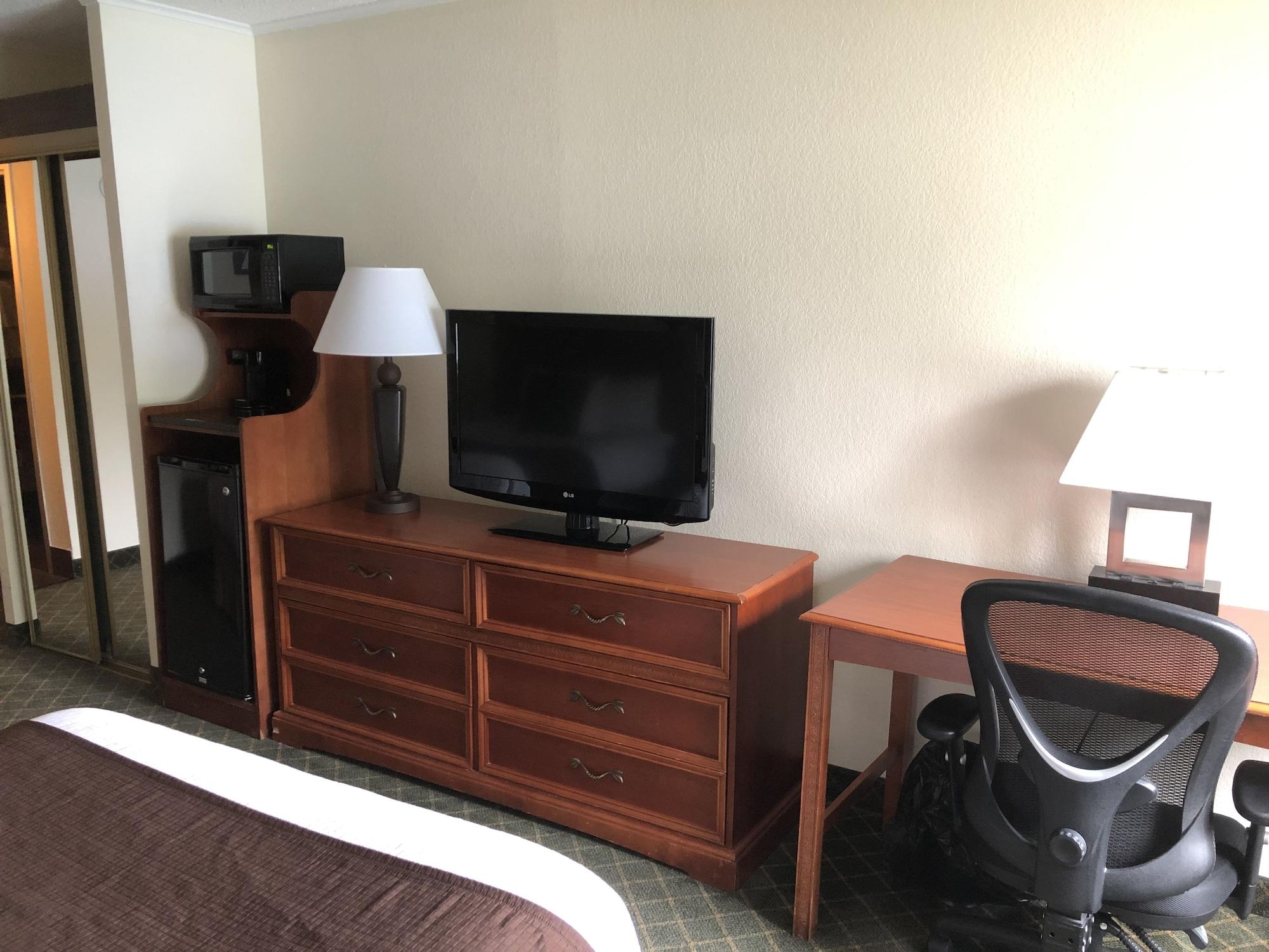 Best Western Plus Augusta Civic Center Inn Ngoại thất bức ảnh
