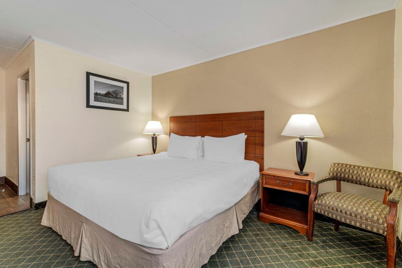 Best Western Plus Augusta Civic Center Inn Ngoại thất bức ảnh